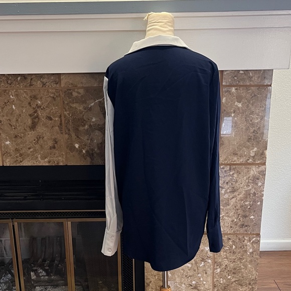 Ruti Navy and Grey Top Size 3 - Picture 5 of 8